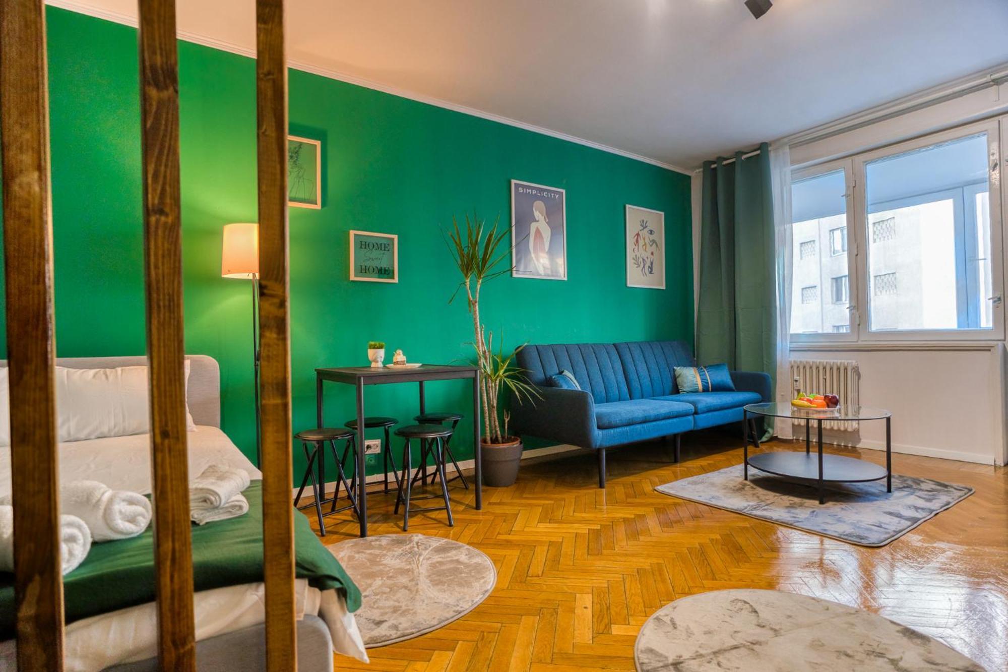 Hacienda Royal Palace - Central Designer Apartment Bukarest Kültér fotó