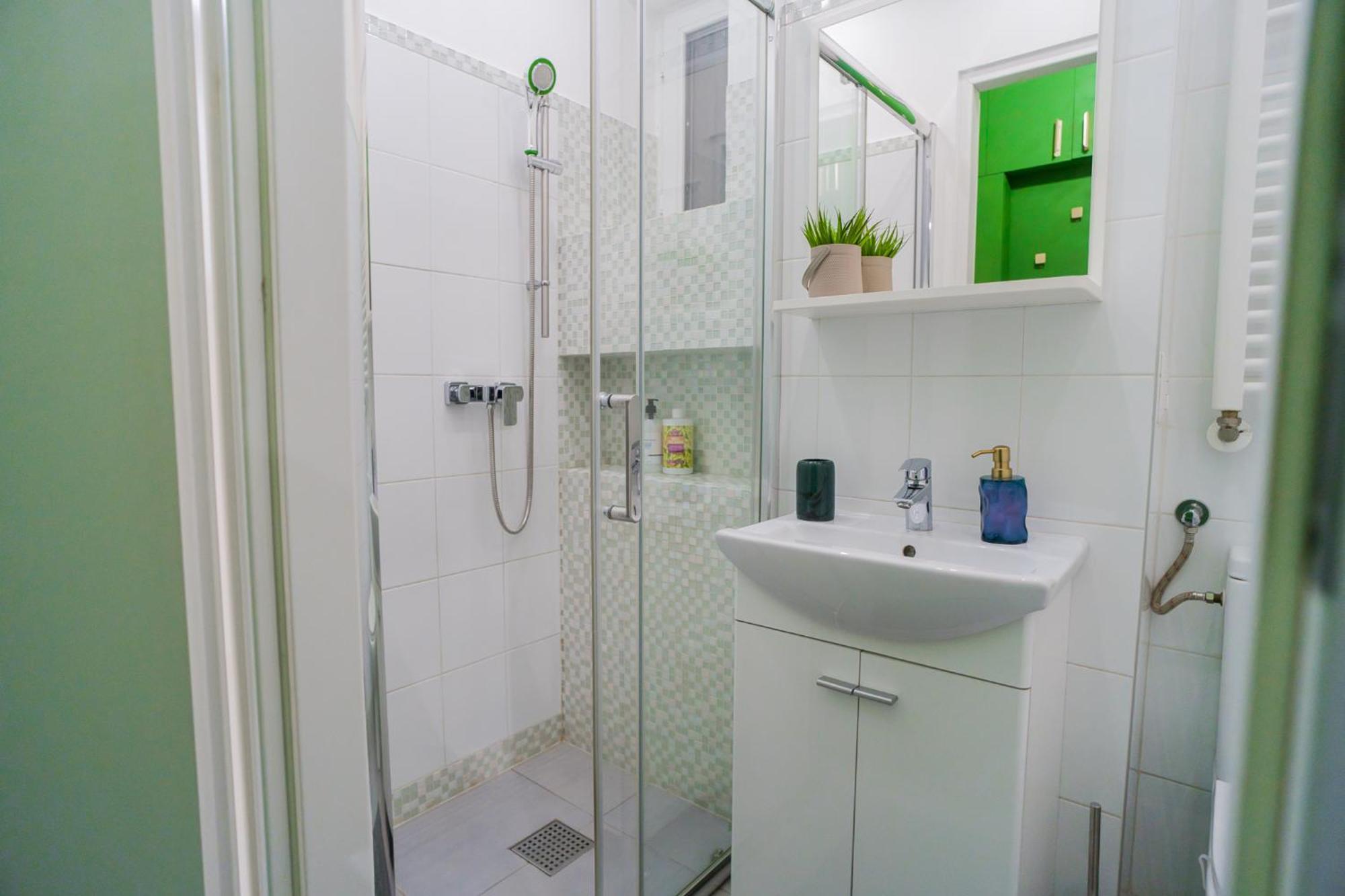 Hacienda Royal Palace - Central Designer Apartment Bukarest Kültér fotó