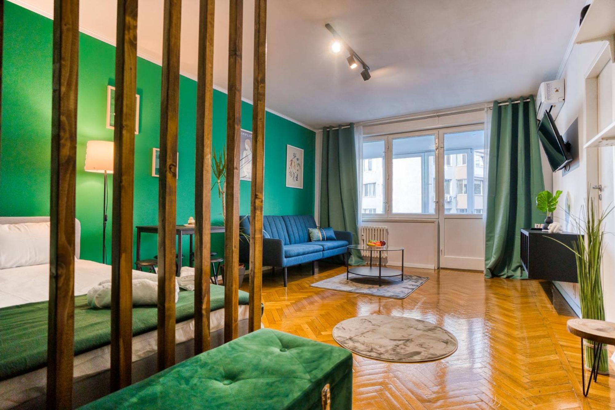 Hacienda Royal Palace - Central Designer Apartment Bukarest Kültér fotó