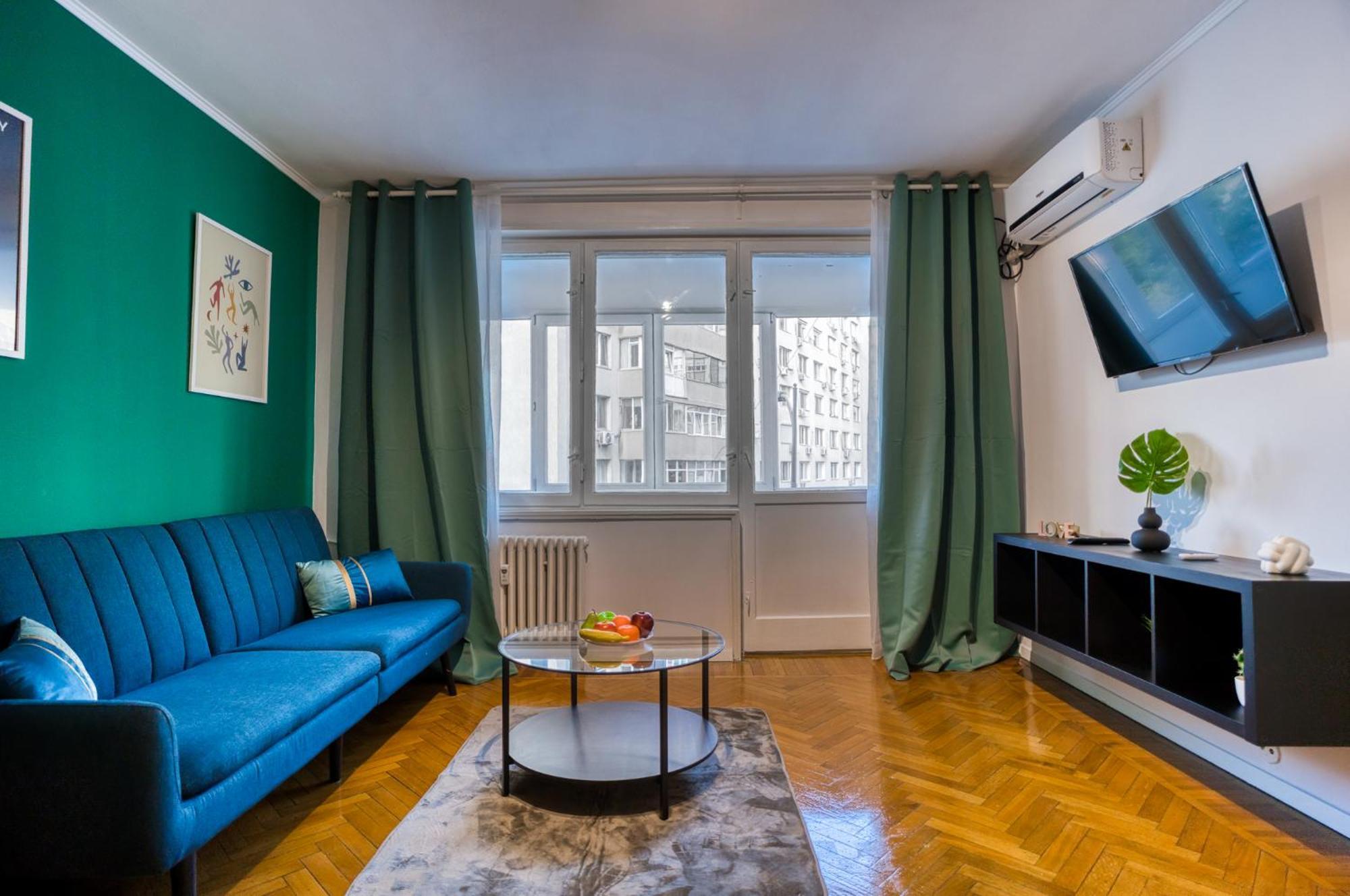 Hacienda Royal Palace - Central Designer Apartment Bukarest Kültér fotó